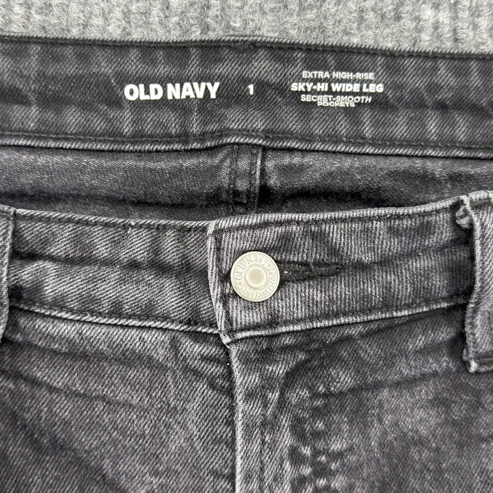 Old Navy Sky Hi Wide-Leg Jeans Womens 16 Charcoal Wash High‎ Rise Raw Hem Denim